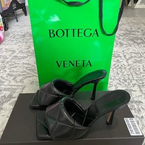 Bottega Veneta Lido Leather Mule